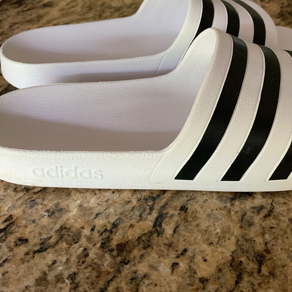Adidas slides - Picture 6 of 10